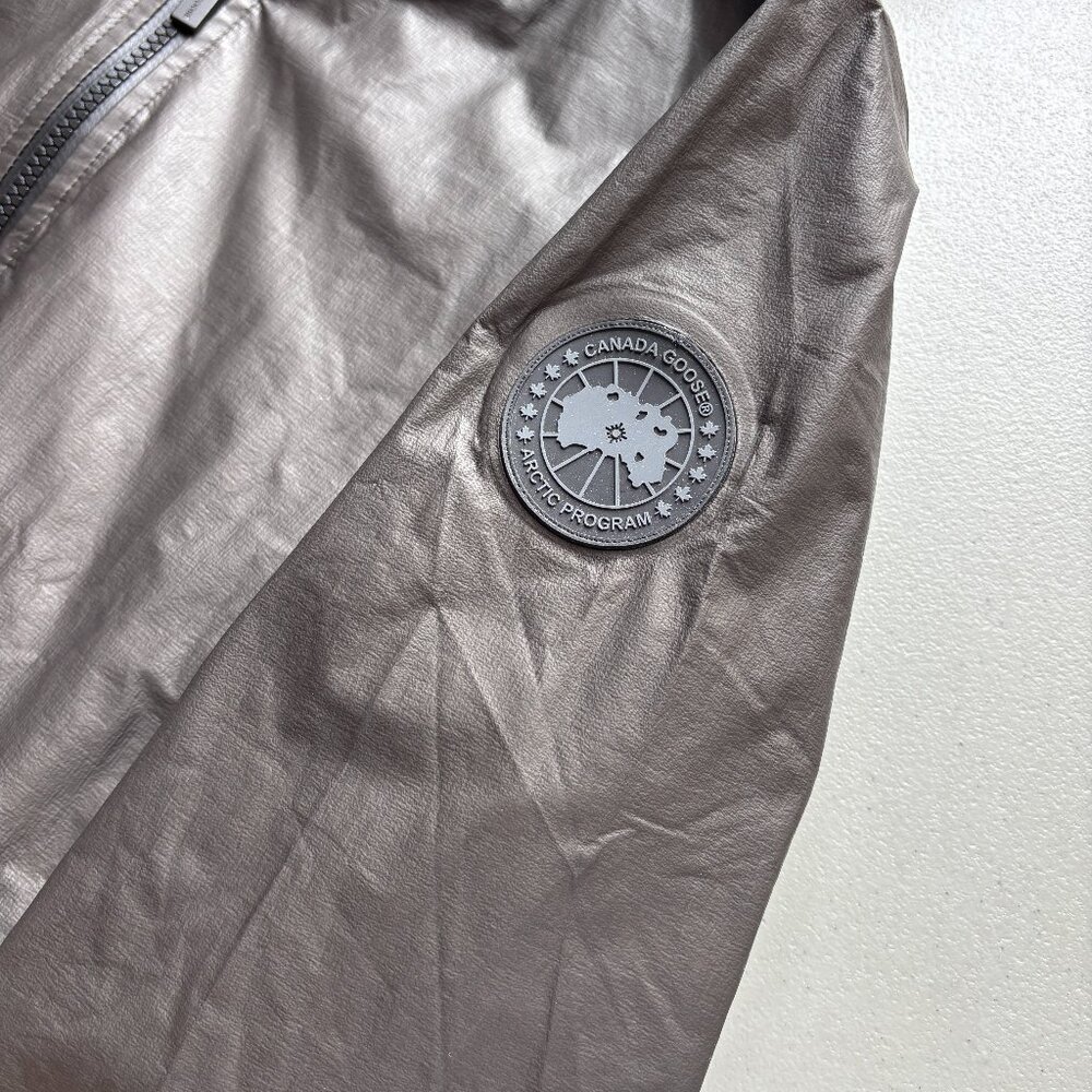 Canada Goose Nomad Jacket Womens Size L ShakeDry Goretex